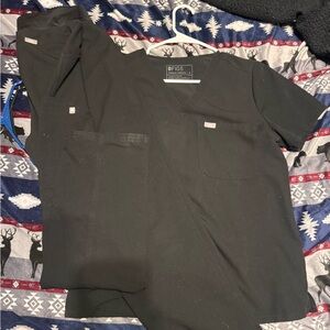 Black Figs scrub set MED